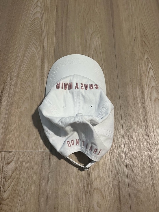 Aerie White "Crazy Hair" Cap - Picture 2 of 3